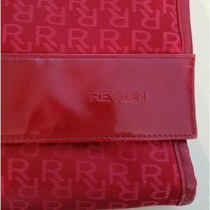 NWOT Revlon Makeup Travel Organizer